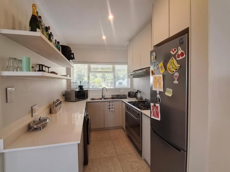 2 Bedroom Property for Sale in Camps Bay Western Cape